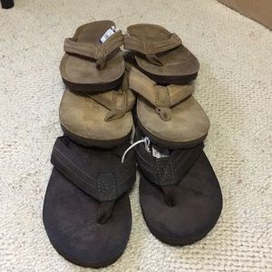 Men’s American Eagle Flip Flops